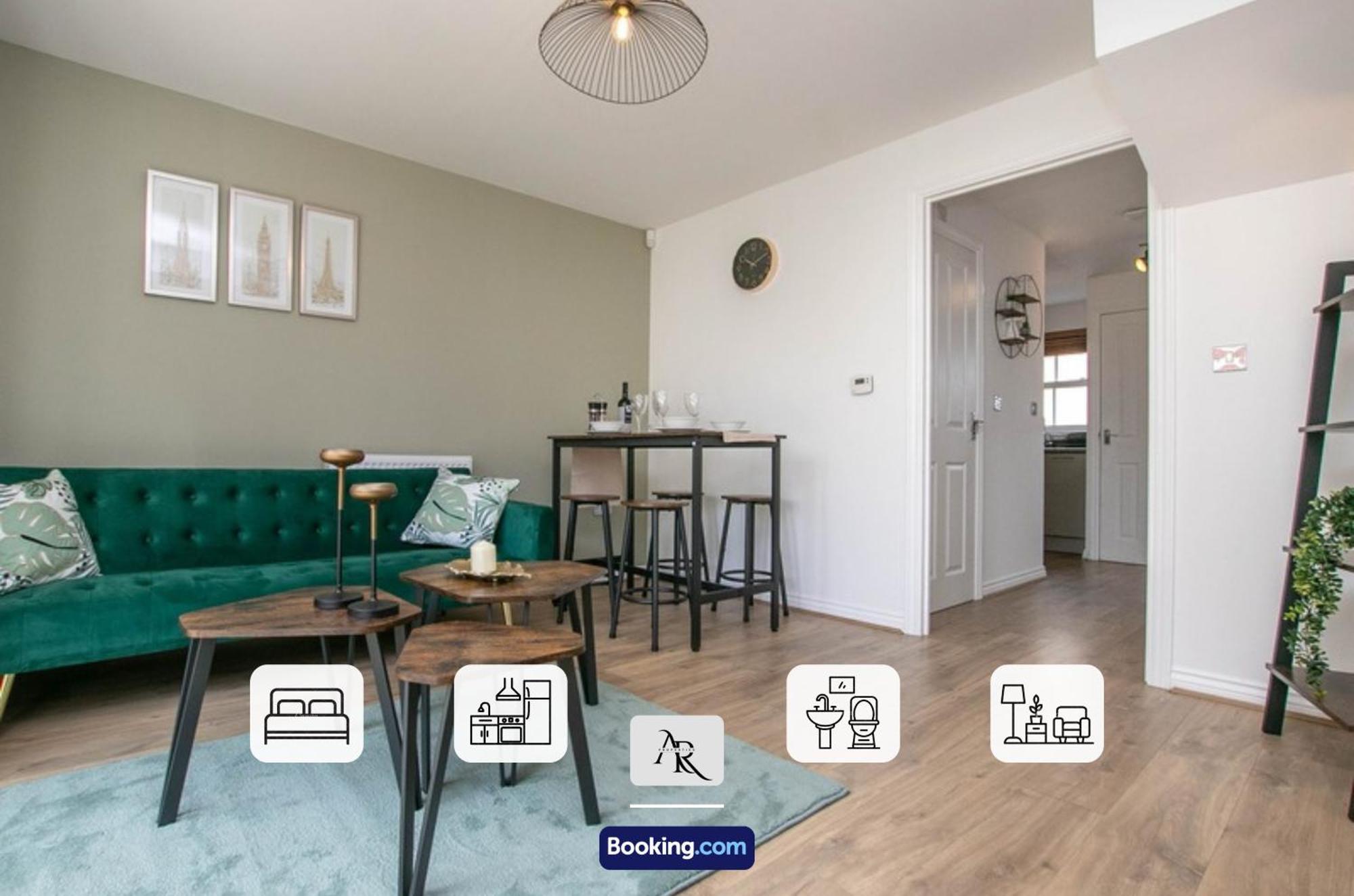 Cozy House By Ar Properties Short Lets & Serviced Accommodation Колчестер Экстерьер фото