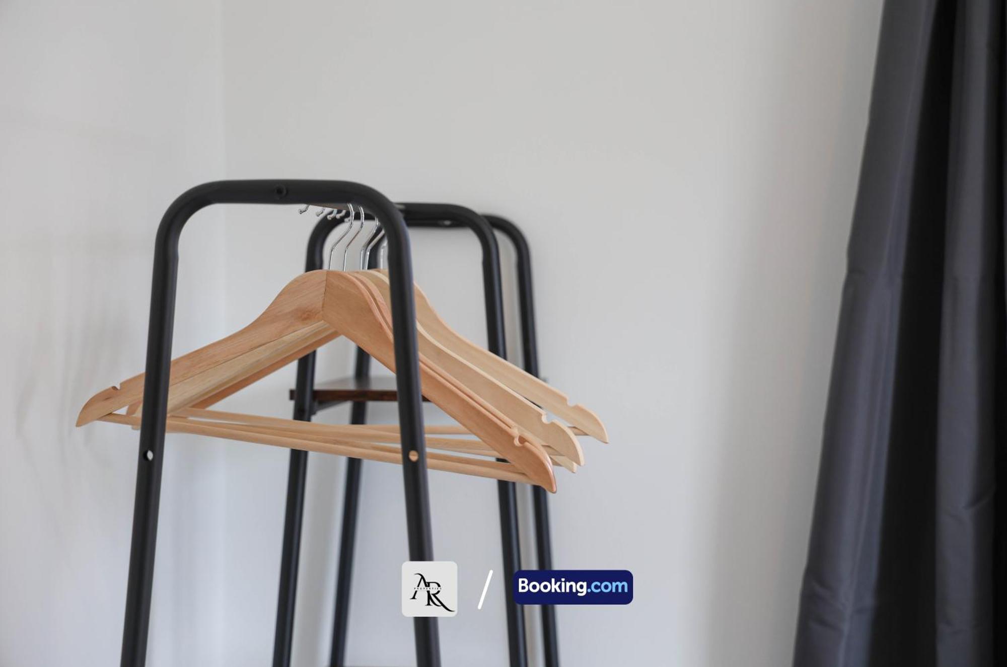 Cozy House By Ar Properties Short Lets & Serviced Accommodation Колчестер Экстерьер фото